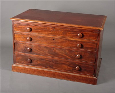 Lot 184 - Plan chest.