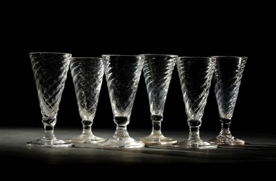 Lot 40 - Glasses.