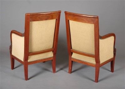 Lot 200 - Chairs.