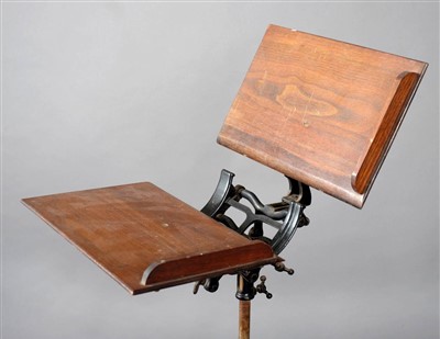 Lot 287 - Book stand.