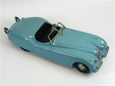 Lot 63 - A Jaguar XK120 Model