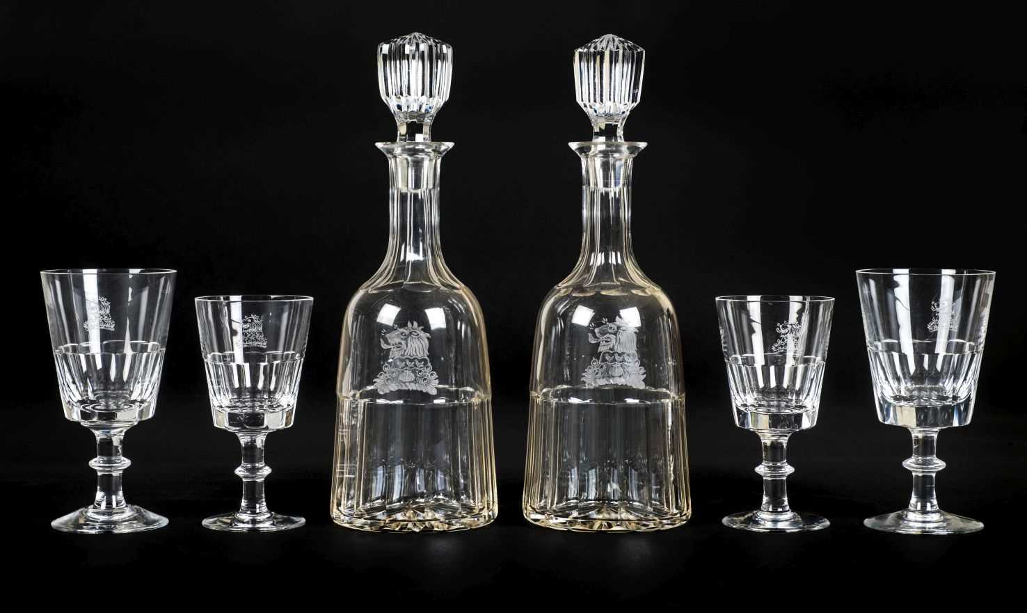 Lot 101 - Glassware.