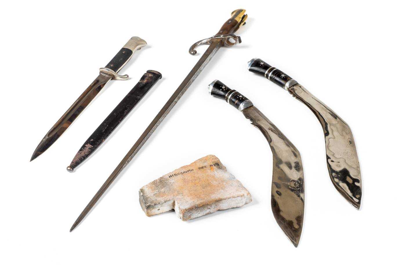 Lot 664 - Bayonet.