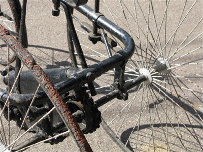 Lot 541 - A Two-Track Tricycle.