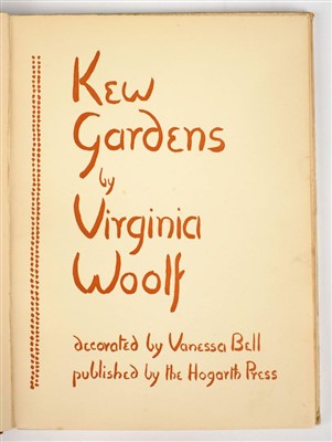 Lot 993 - Woolf, Virginia