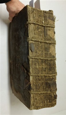 Lot 396 - Bible [English].