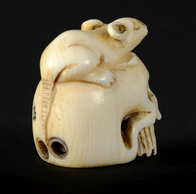 Lot 78 - Netsuke.