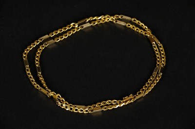 Lot 55 - Gold Chain.