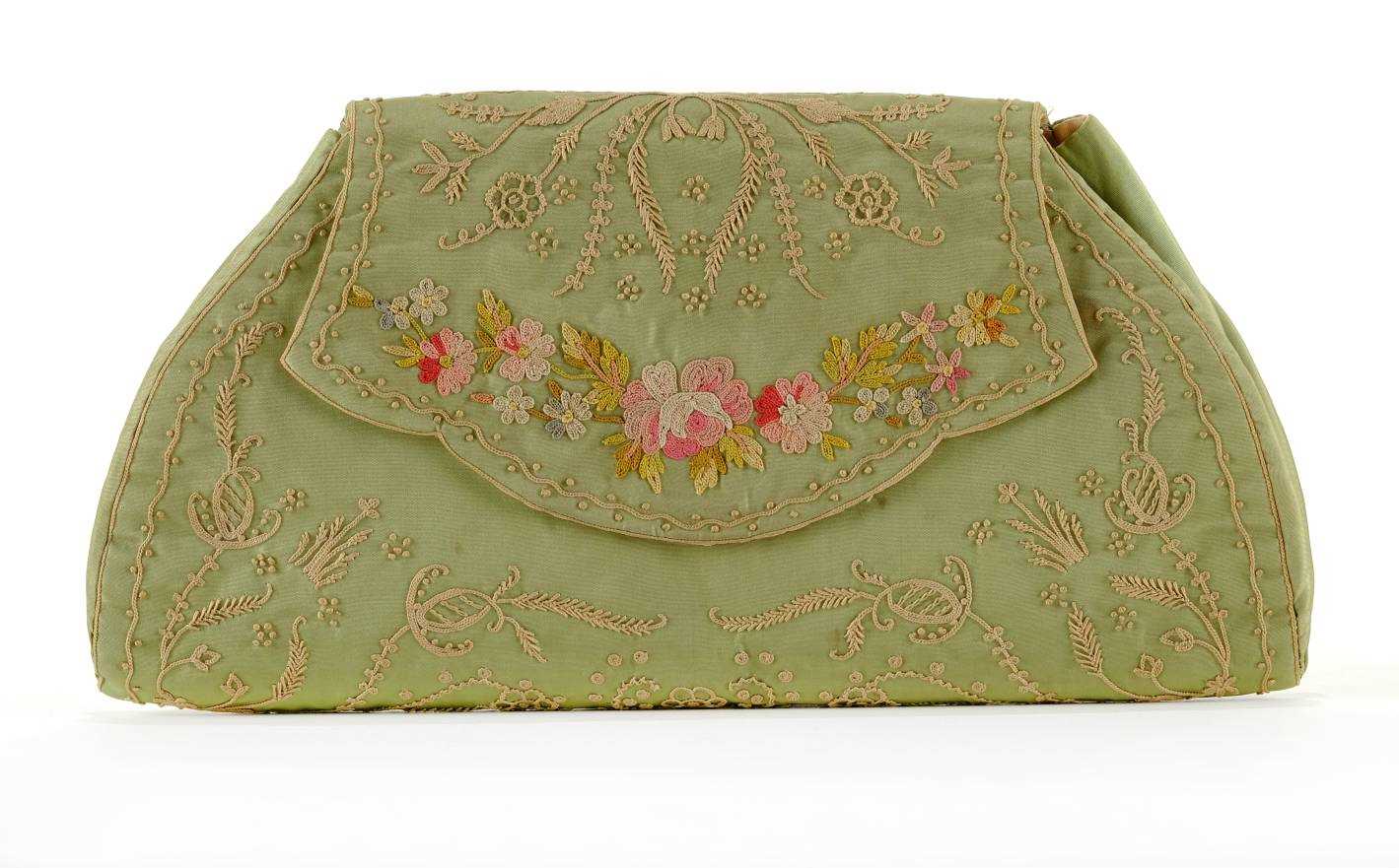 Lot 90 - Embroidered bag.