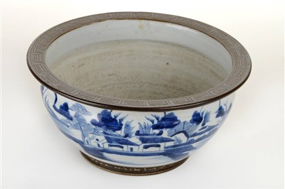 Lot 70 - Bowl.