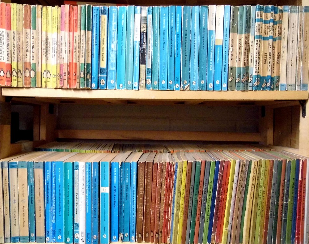 Lot 537 - Paperbacks.