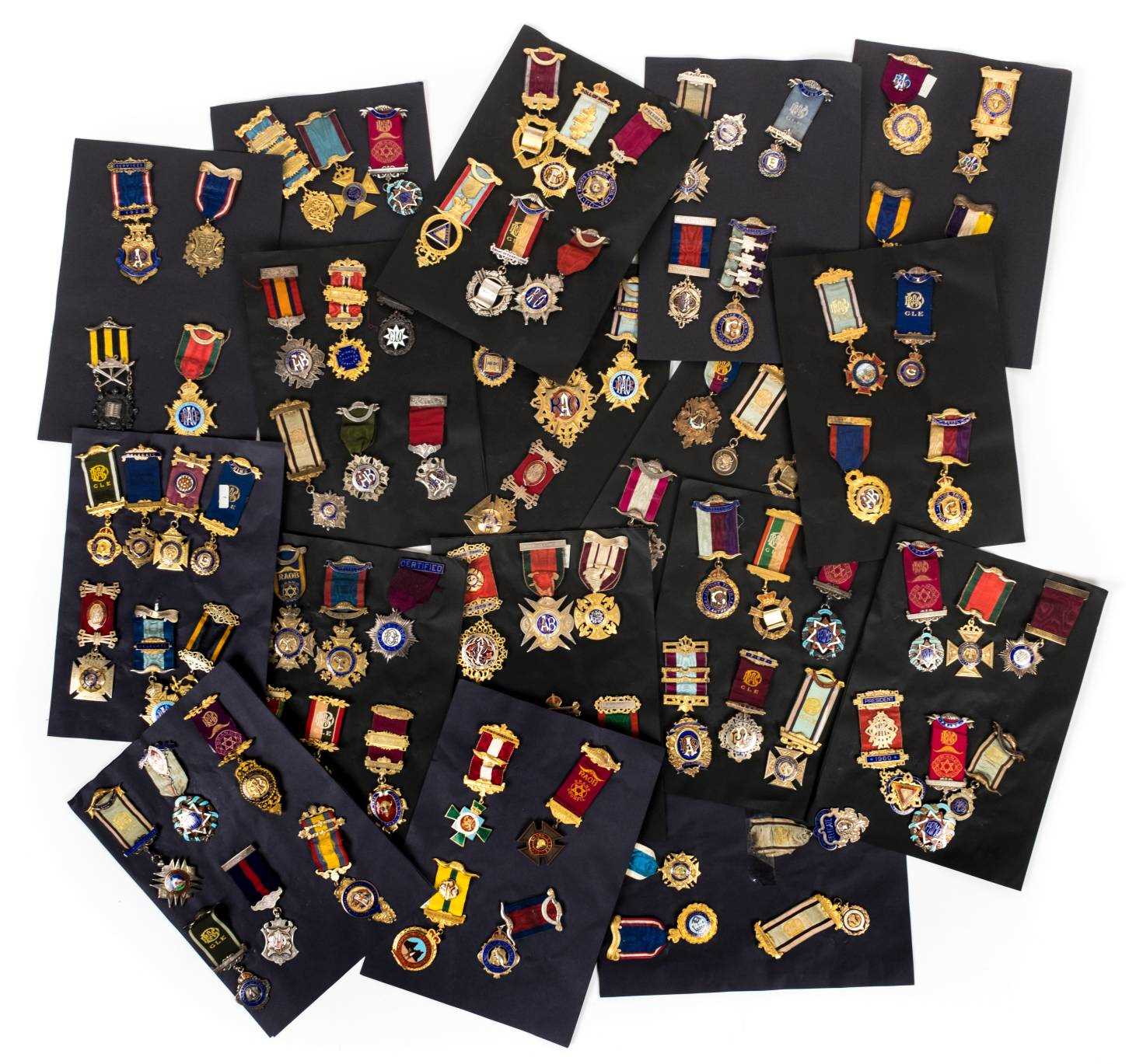 Lot 960 - RAOB Medals.