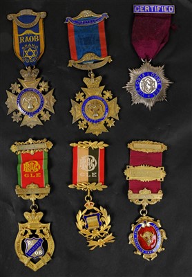 Lot 960 - RAOB Medals.