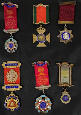 Lot 960 - RAOB Medals.