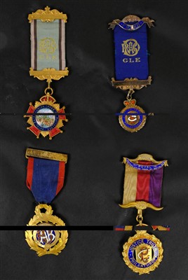 Lot 960 - RAOB Medals.