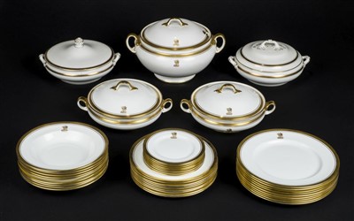 Lot 108 - Dinner Service.