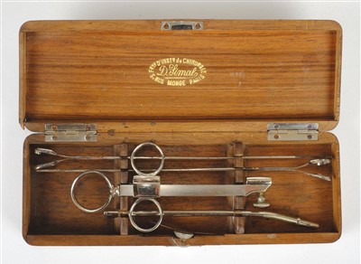 Lot 834 - Medical Instruments.