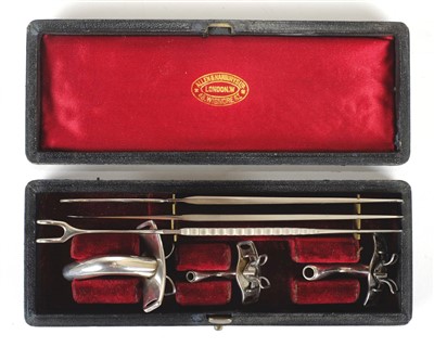 Lot 834 - Medical Instruments.