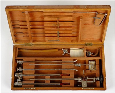 Lot 835 - Medical Instruments.