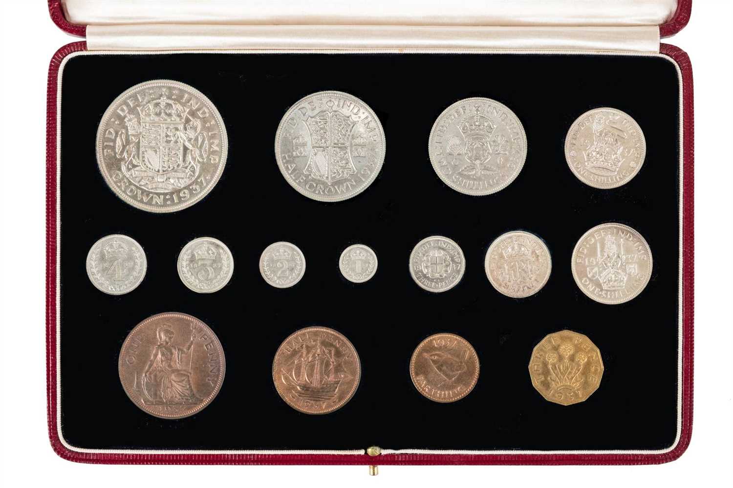 Lot 651 - Royal Mint.