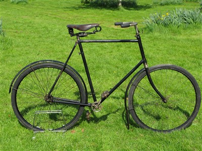 Lot 448 - An 1898 Humber & Co., Ltd., 'Chainless' Safety Bicycle.