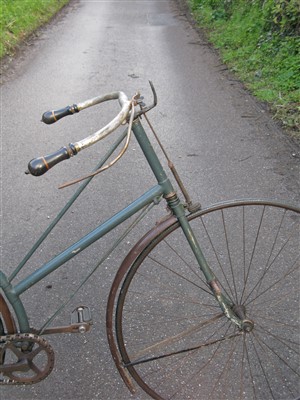 Lot 584 - Quadrant 'No 17' Dwarf Safety Roadster.