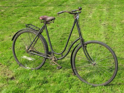 Lot 588 - Triumph 'Swan Neck' Lady's Bicycle.