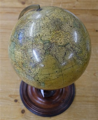 Lot 164 - Globe.