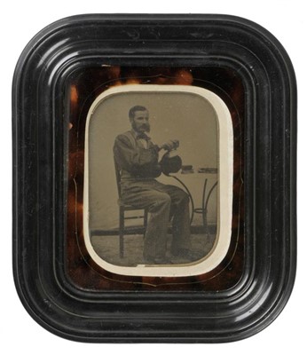 Lot 305 - Ambrotypes.