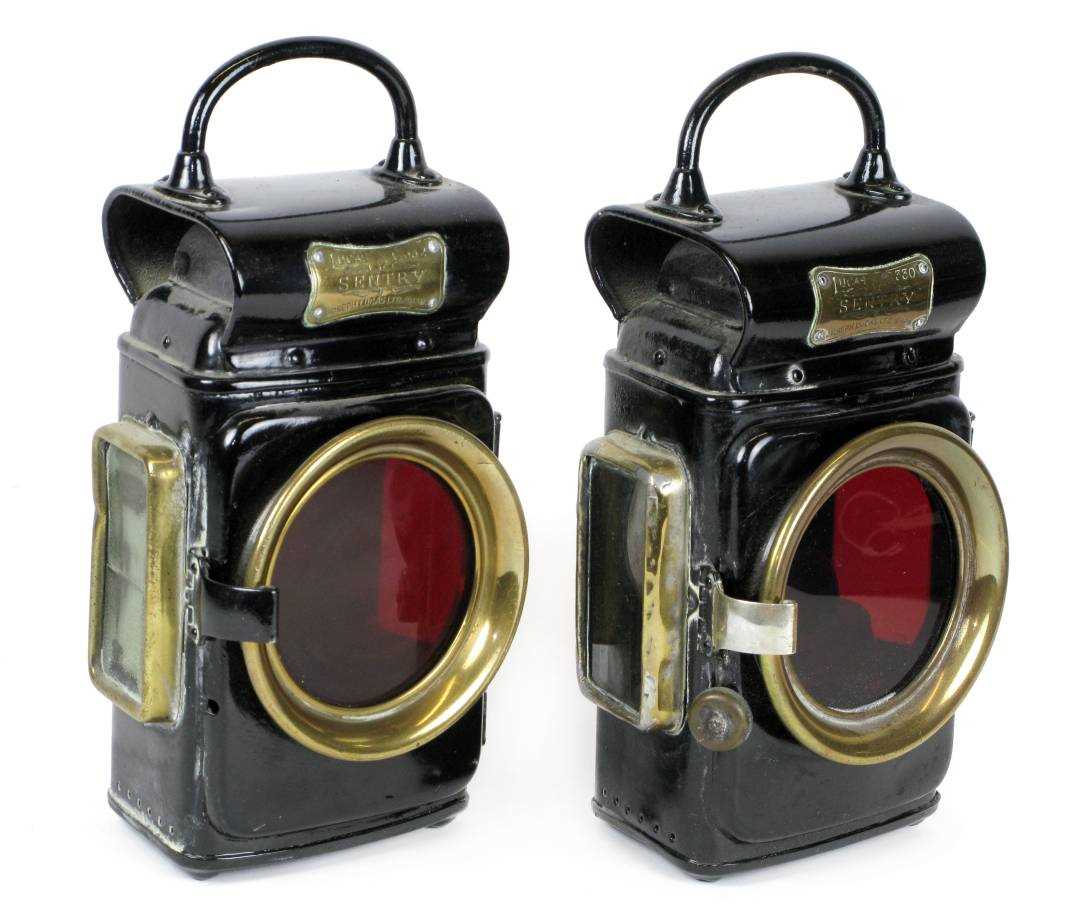 Lot 2 - Rear Lamps.