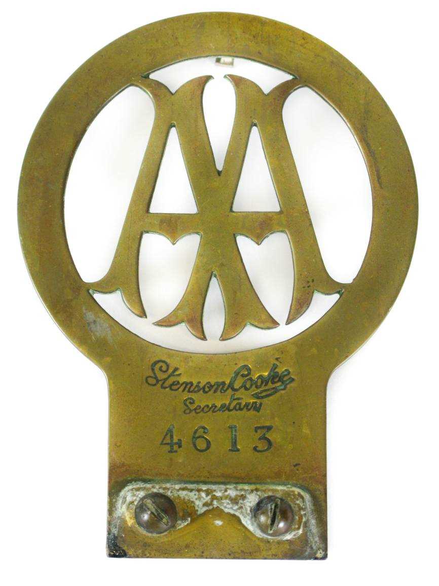 Lot 16 - AA membership badge circa 1908