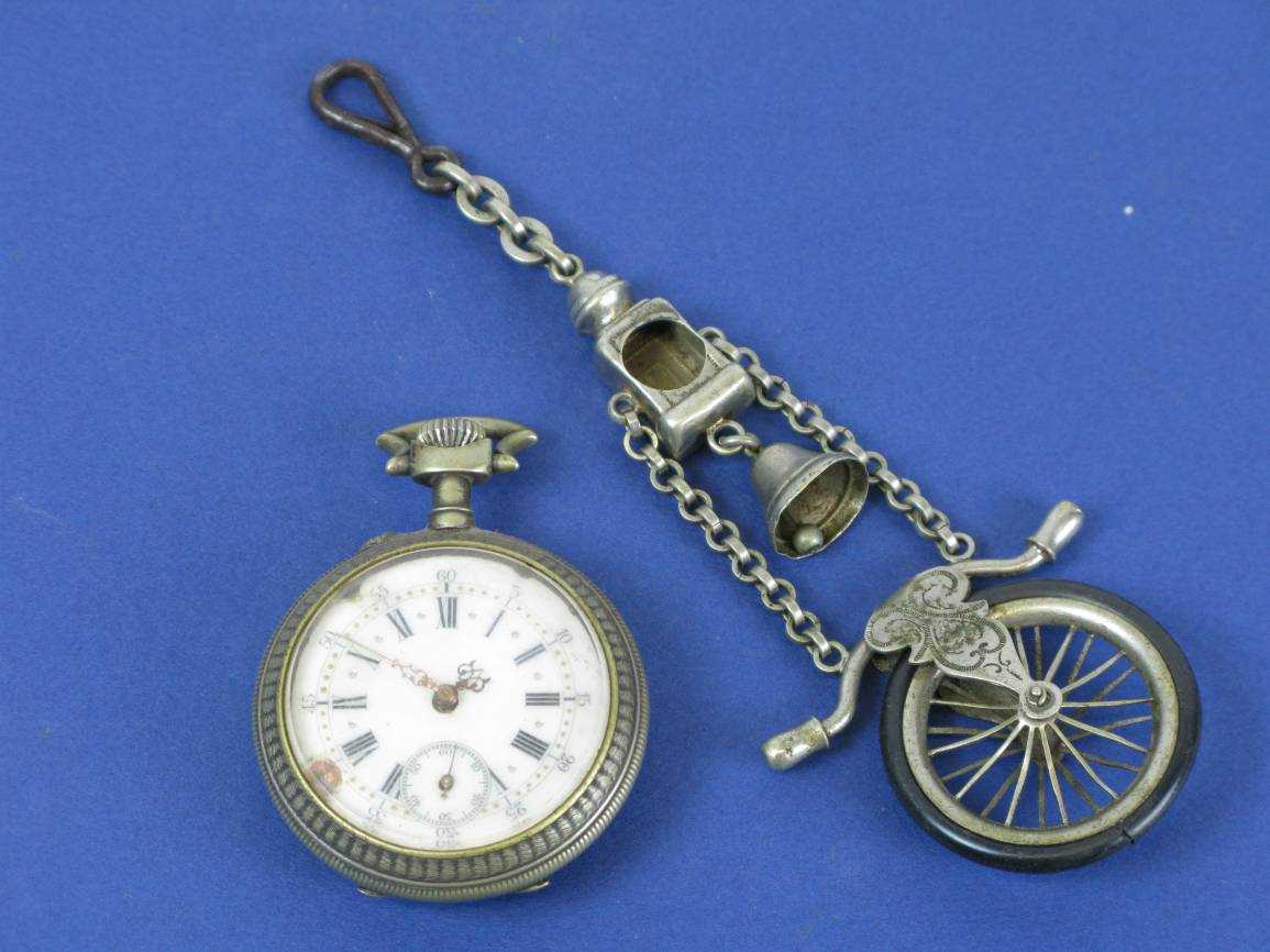 Lot 469 - A Cycling Watch