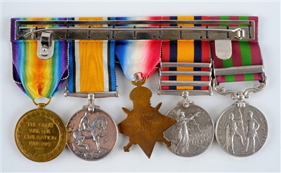 Lot 986 - Medals.