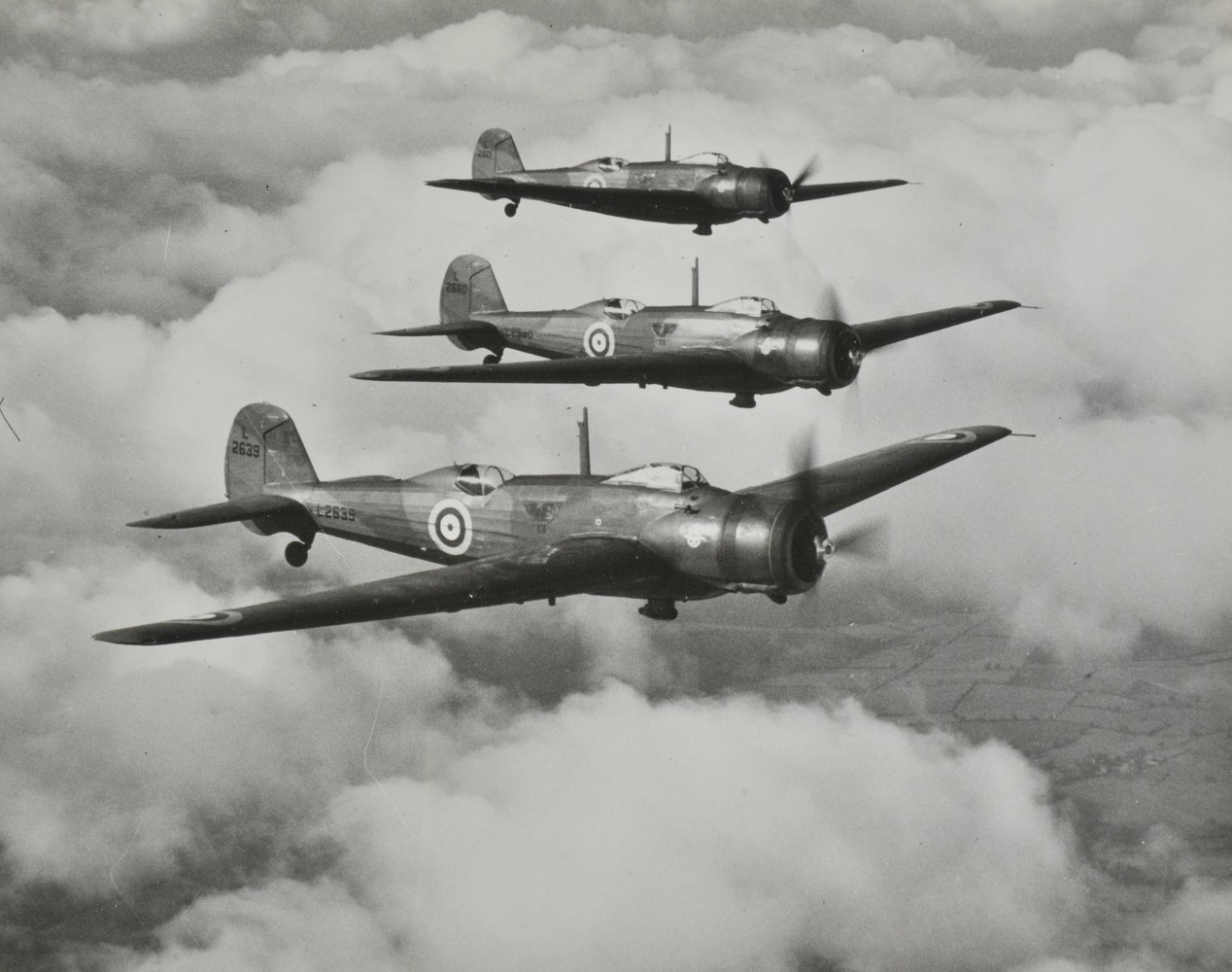 Lot 738 - Vickers Wellesley, Vickers Warwick I, II,III,