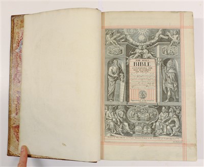 Lot 2 - Bible [English].