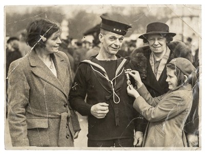 Lot 992 - Medals.