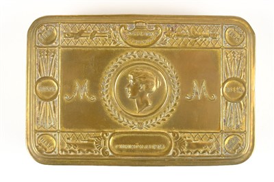 Lot 922 - WWI Tins.