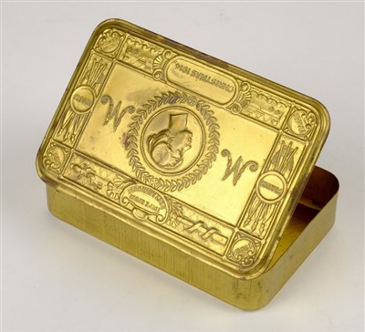 Lot 922 - WWI Tins.