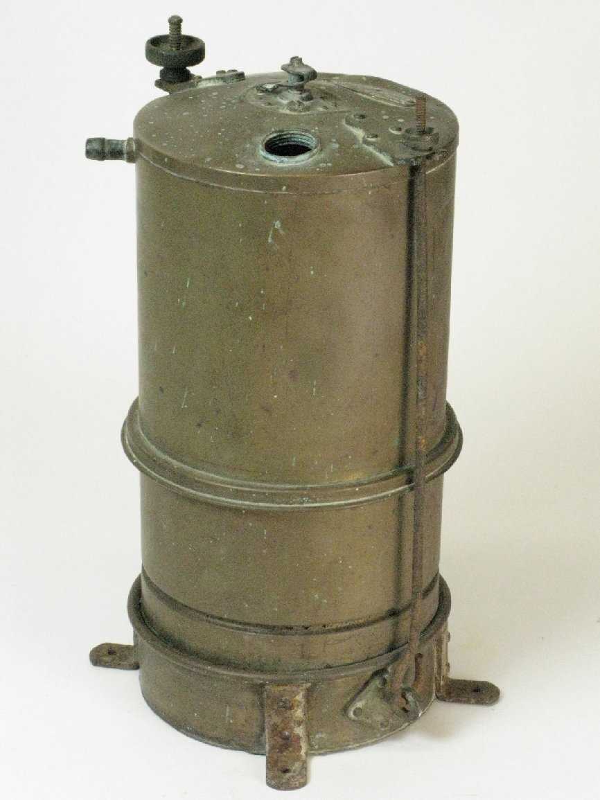 Lot 267 - An Acetylene Gas Generator