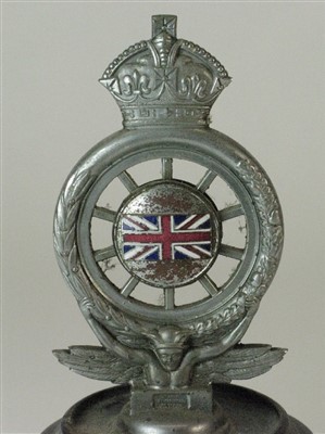 Lot 287 - R.A.C. Full Member's Badge.