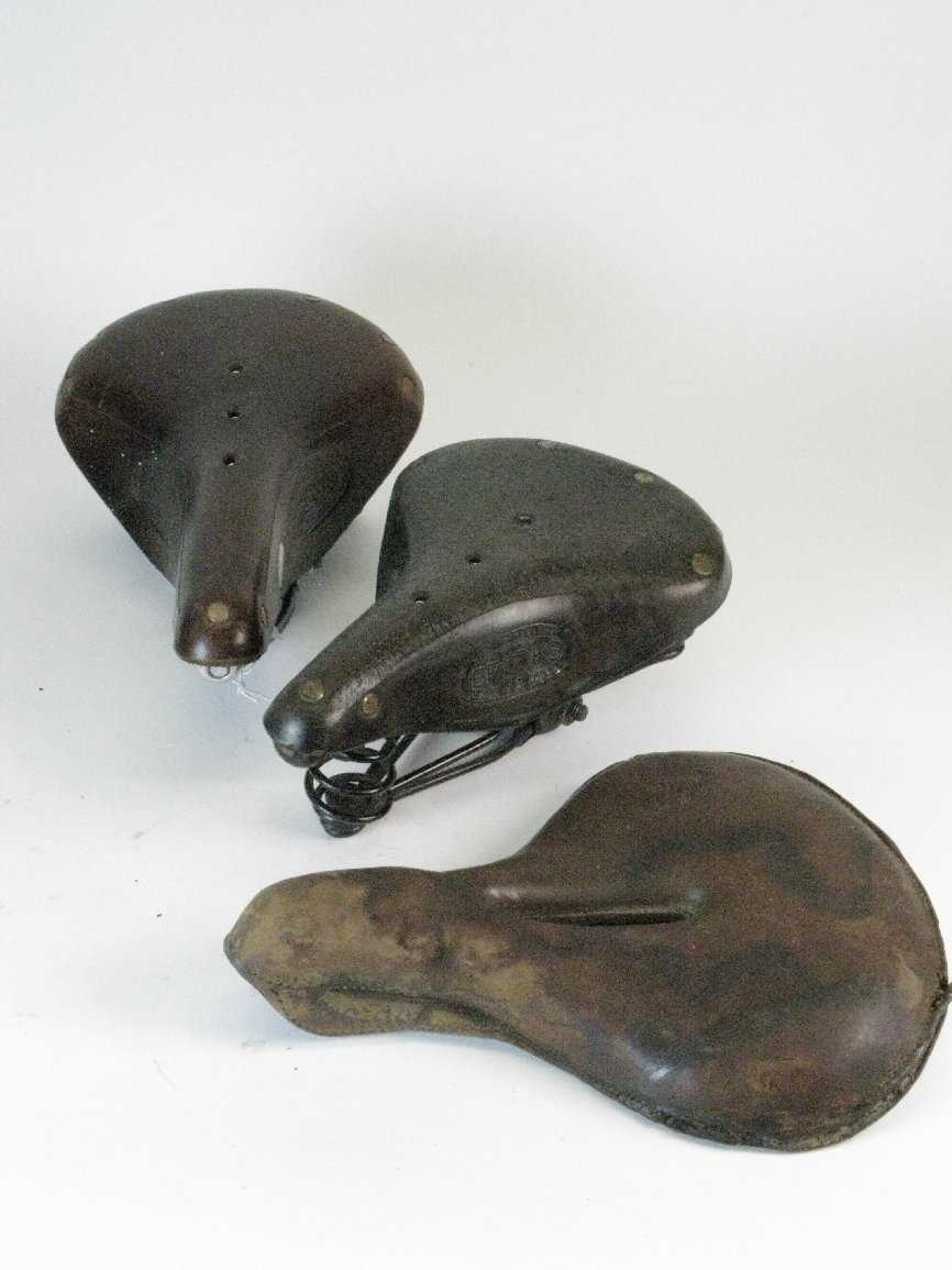 Lot 395 Three Leather Saddles   25836 0 Medium 