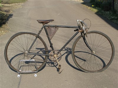 Lot 501 - A Gentleman's Bicycle.