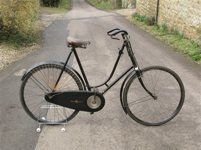 Lot 514 - A Rudge-Whitworth Lady's 'Special' Loop-Frame Bicycle.