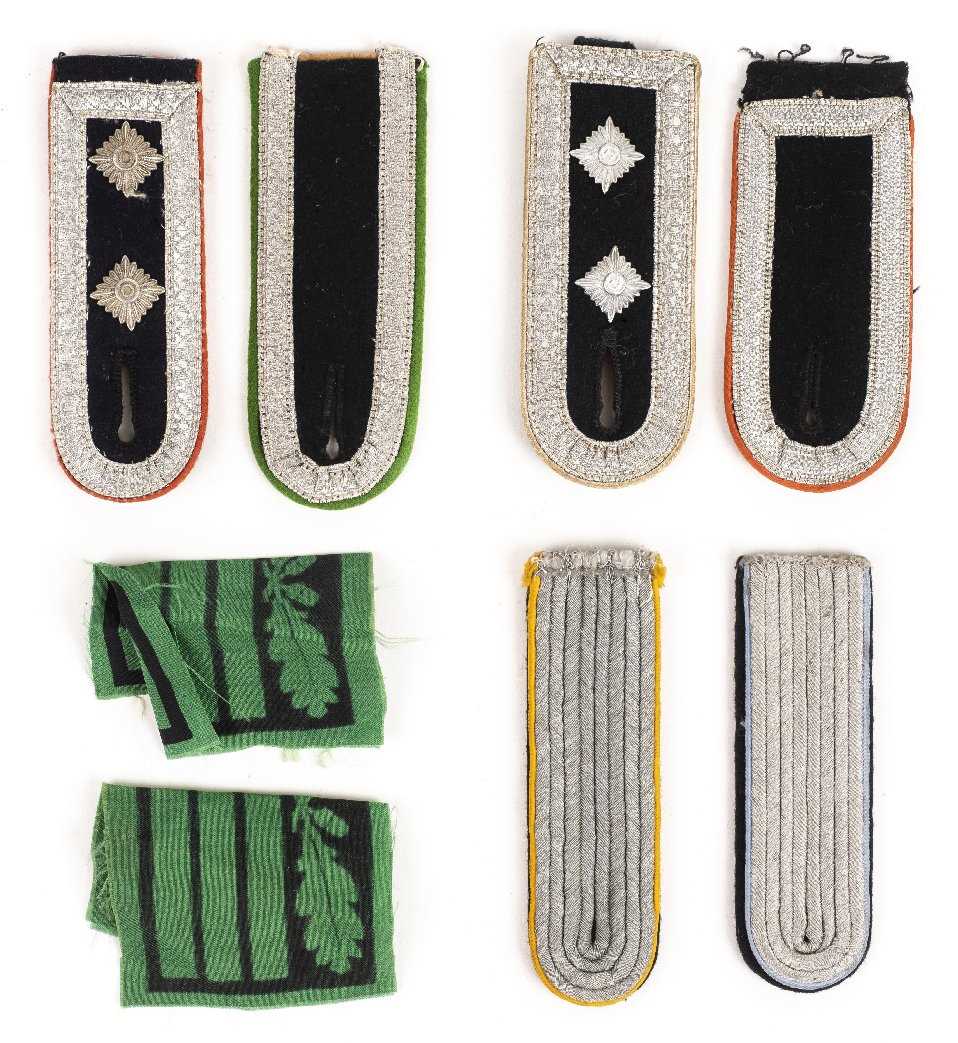 Lot 859 - Shoulder Boards.