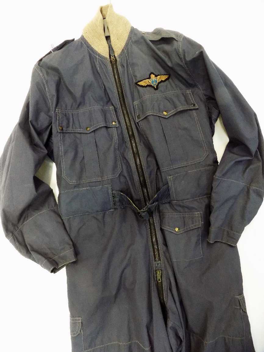 Lot 820 - Aviation Clothing.