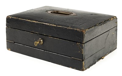 Lot 902 - Campaign Box.