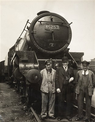 Lot 604 - The James Venn Collection of Railway Photographs.