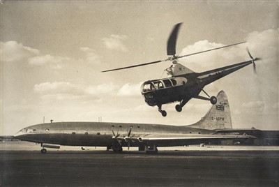 Lot 623 - Aircraft Photographs.
