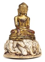 Lot 562 - Buddha.
