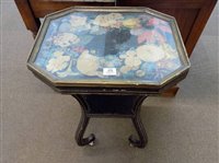 Lot 656 - Table.